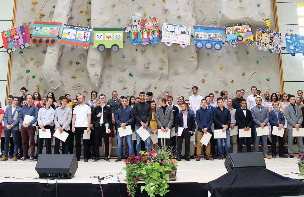Promotions Ecole technique : « L’ETVJ mène à tout »